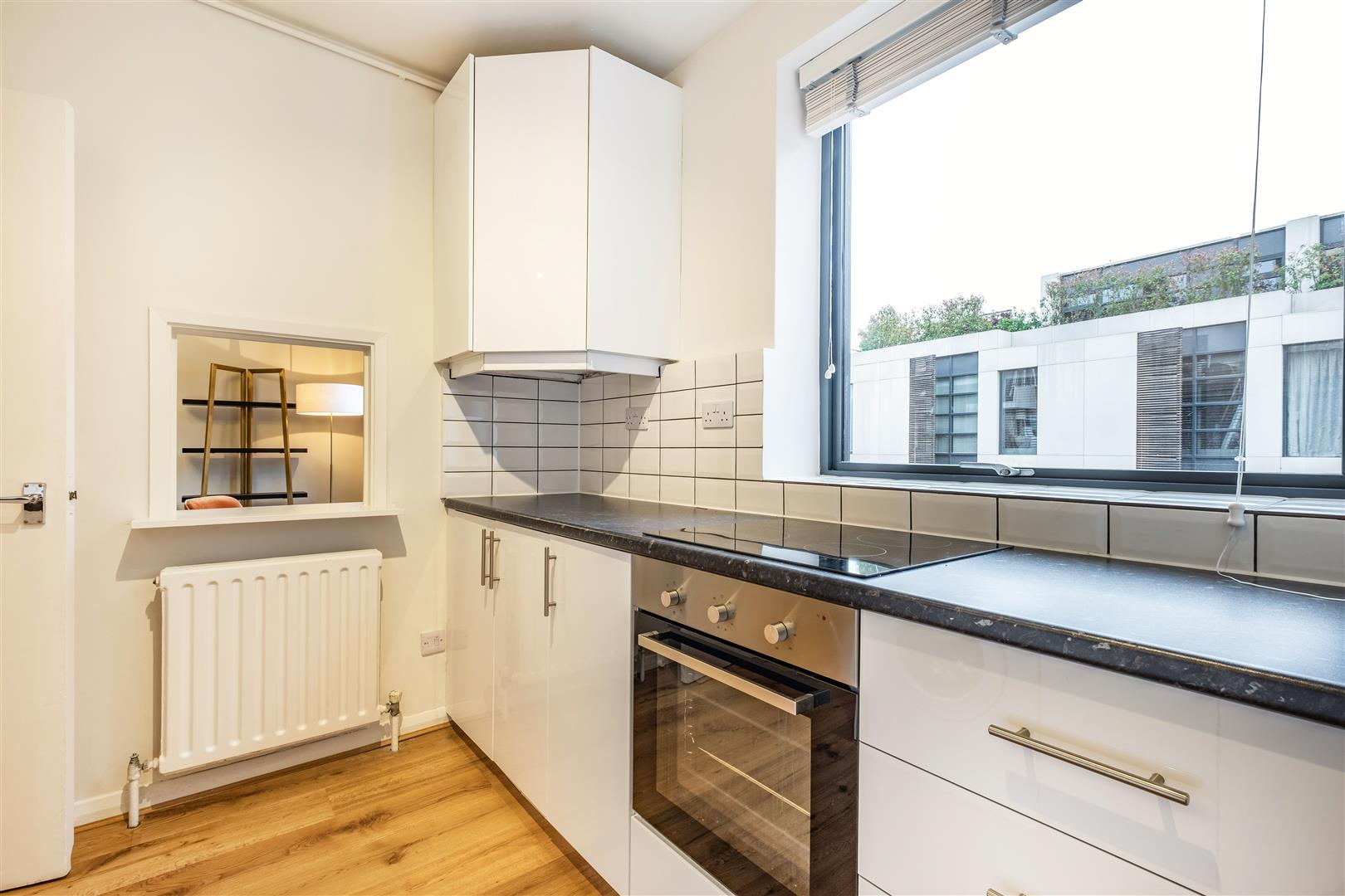 Flat Fulham Road in Greater London