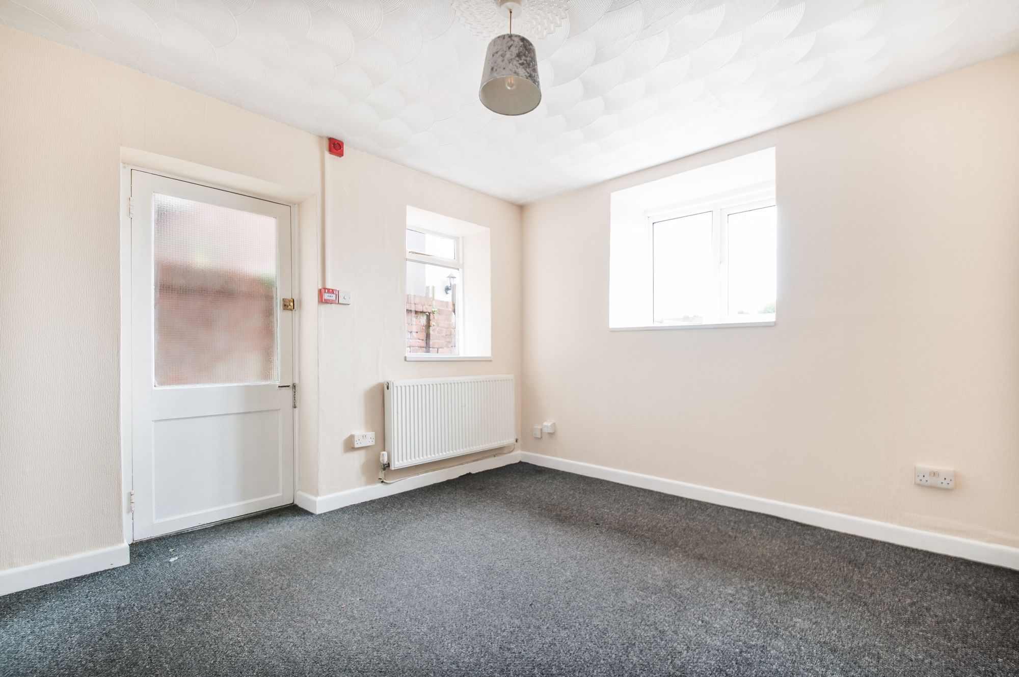 Flat Ombersley Road in Newport