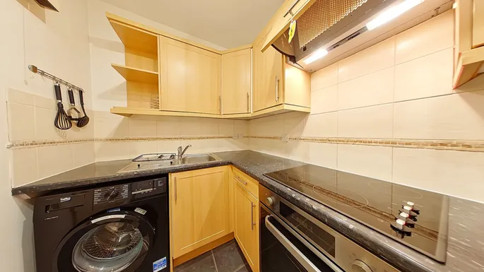 Flat Cavendish Court in Dacorum