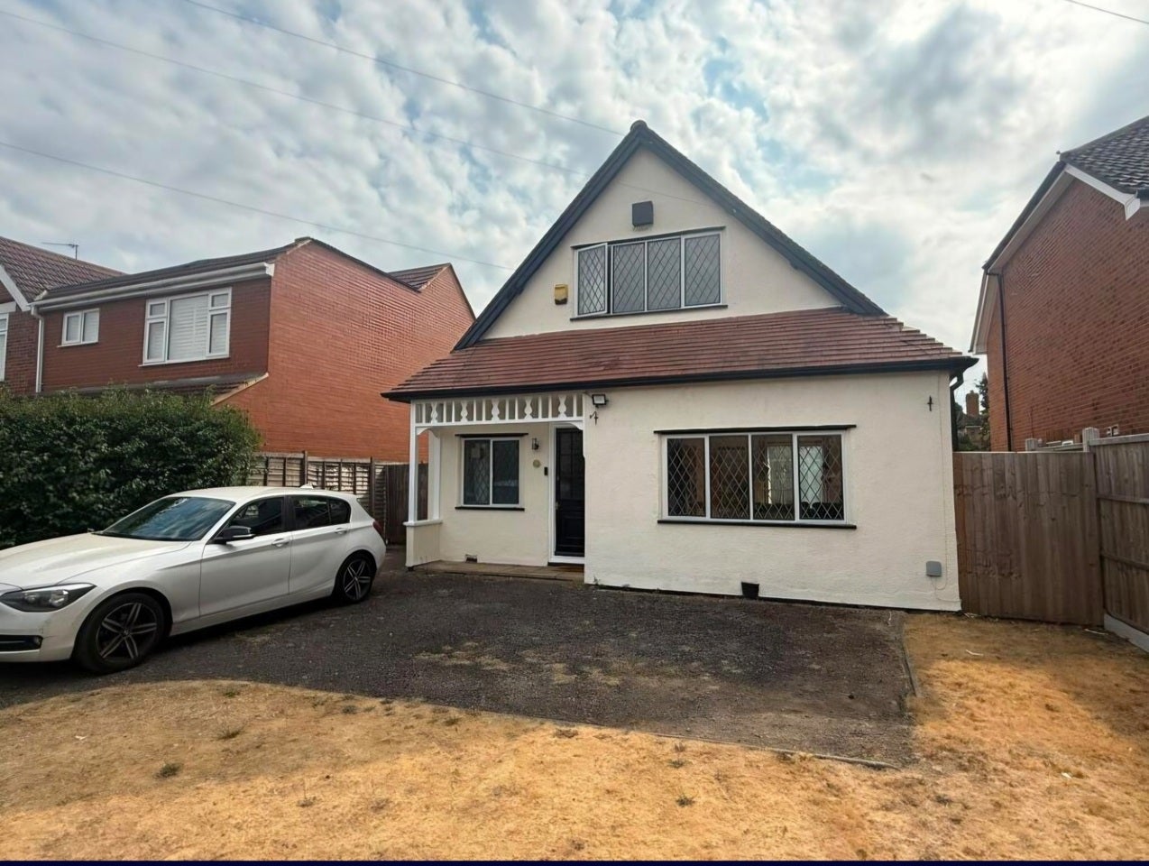 House London Road in Slough