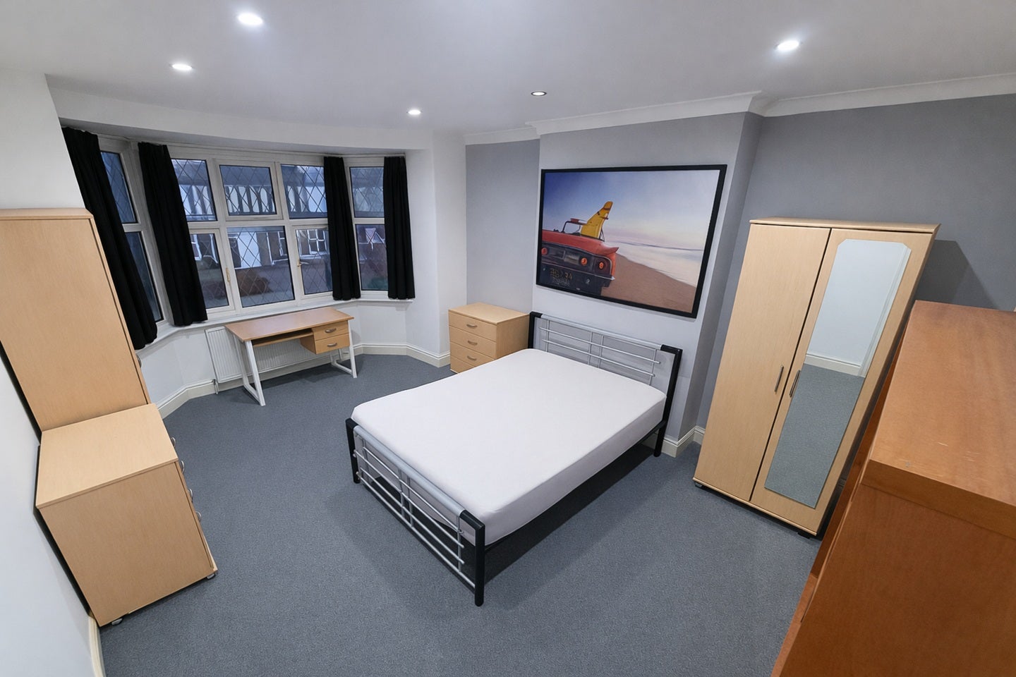 Room Harrowdene Road in Greater London