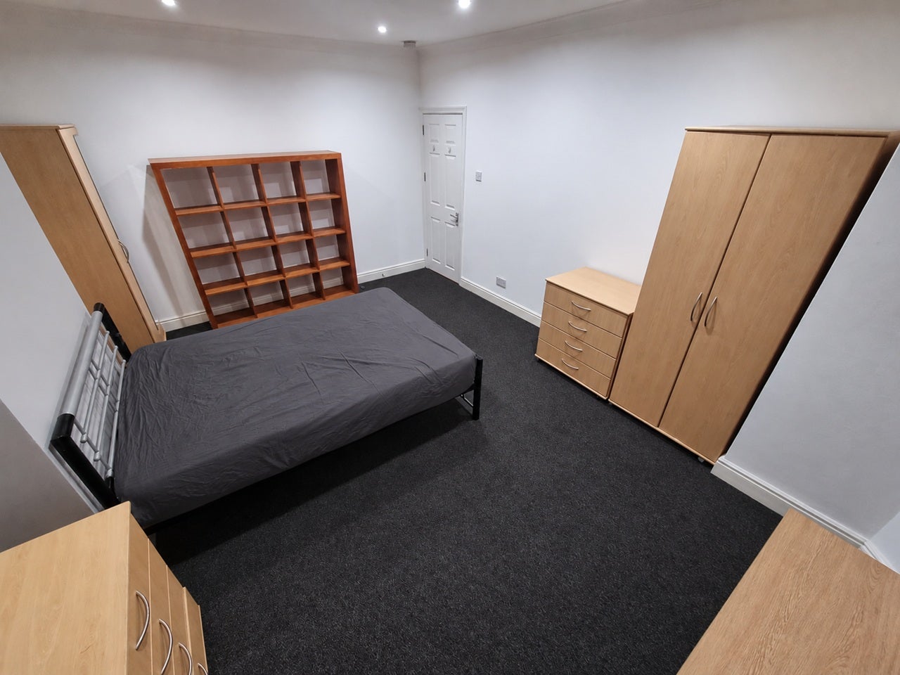 Room Harrowdene Road in Greater London