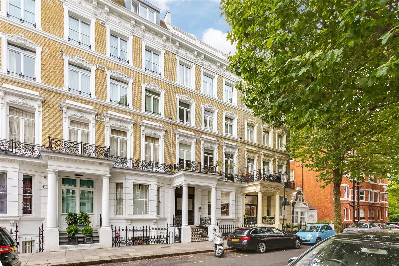 Flat Trebovir Road in Greater London