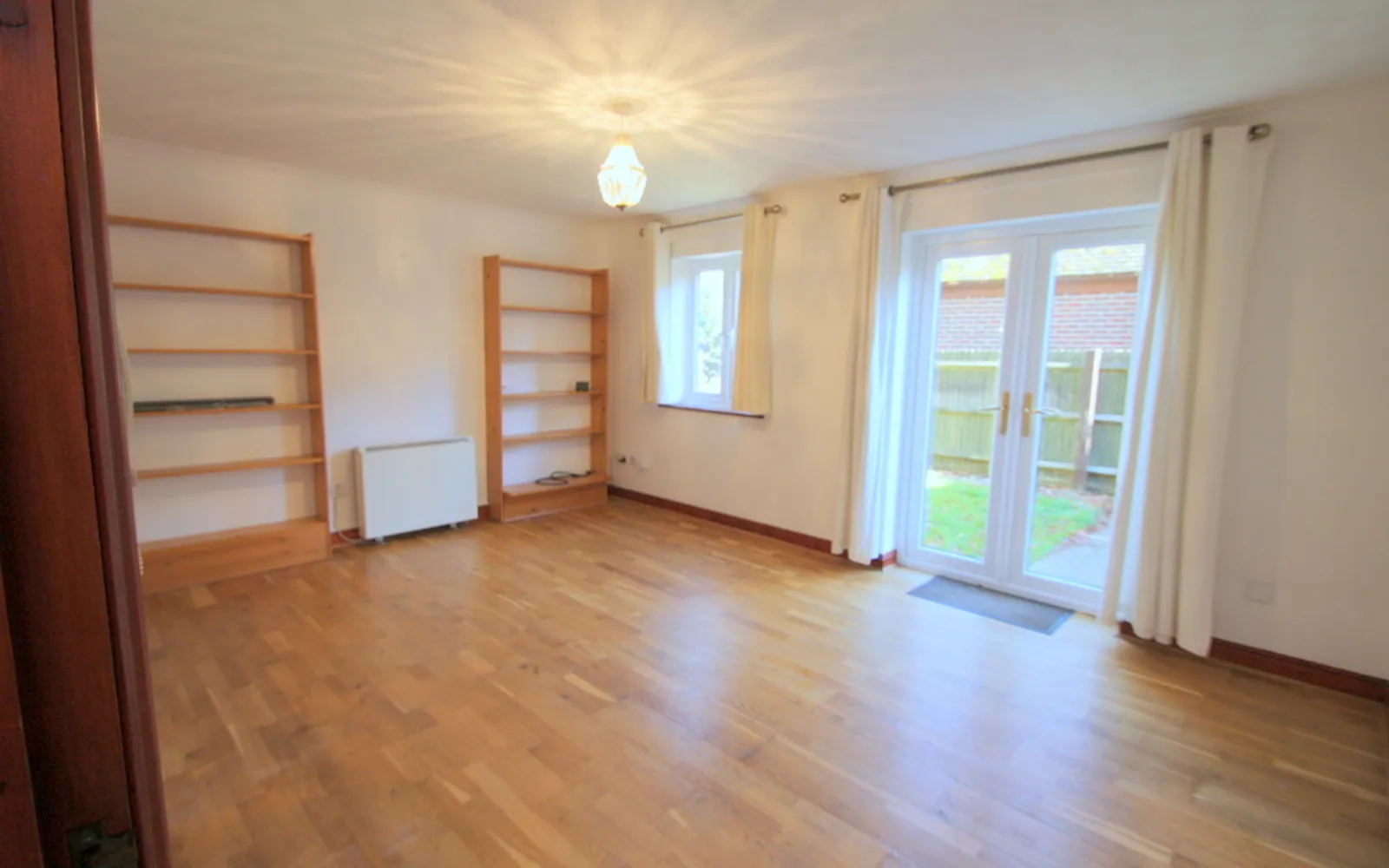 Flat Grove Court in Huntingdonshire
