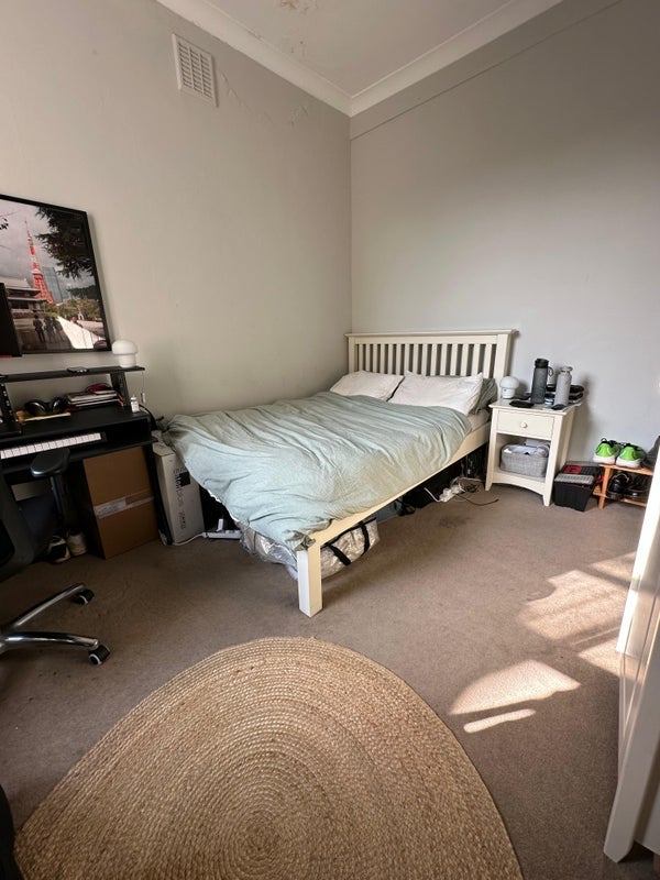 House Radipole Road in Greater London