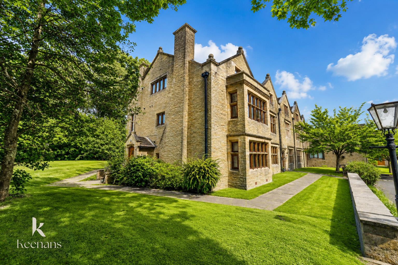 Flat Falinge Road in Rochdale