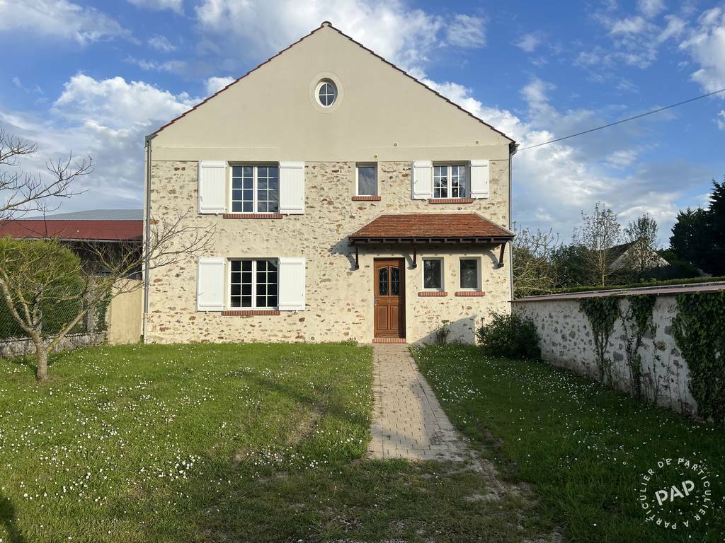 House Rue Raoul Follereau in Bussy-Saint-Georges
