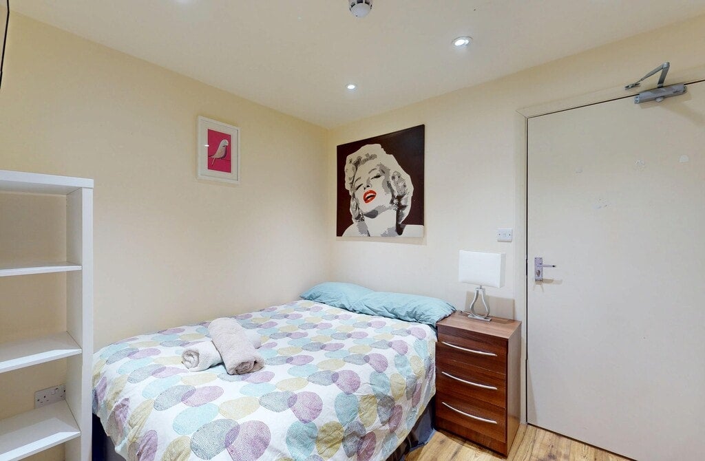 Flat Anson Road in Greater London