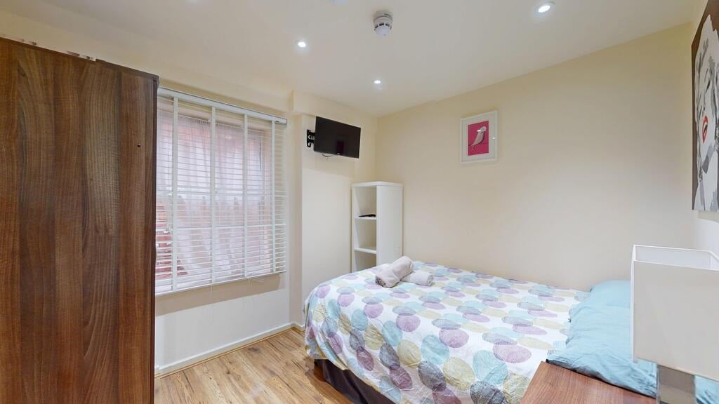 Flat Anson Road in Greater London