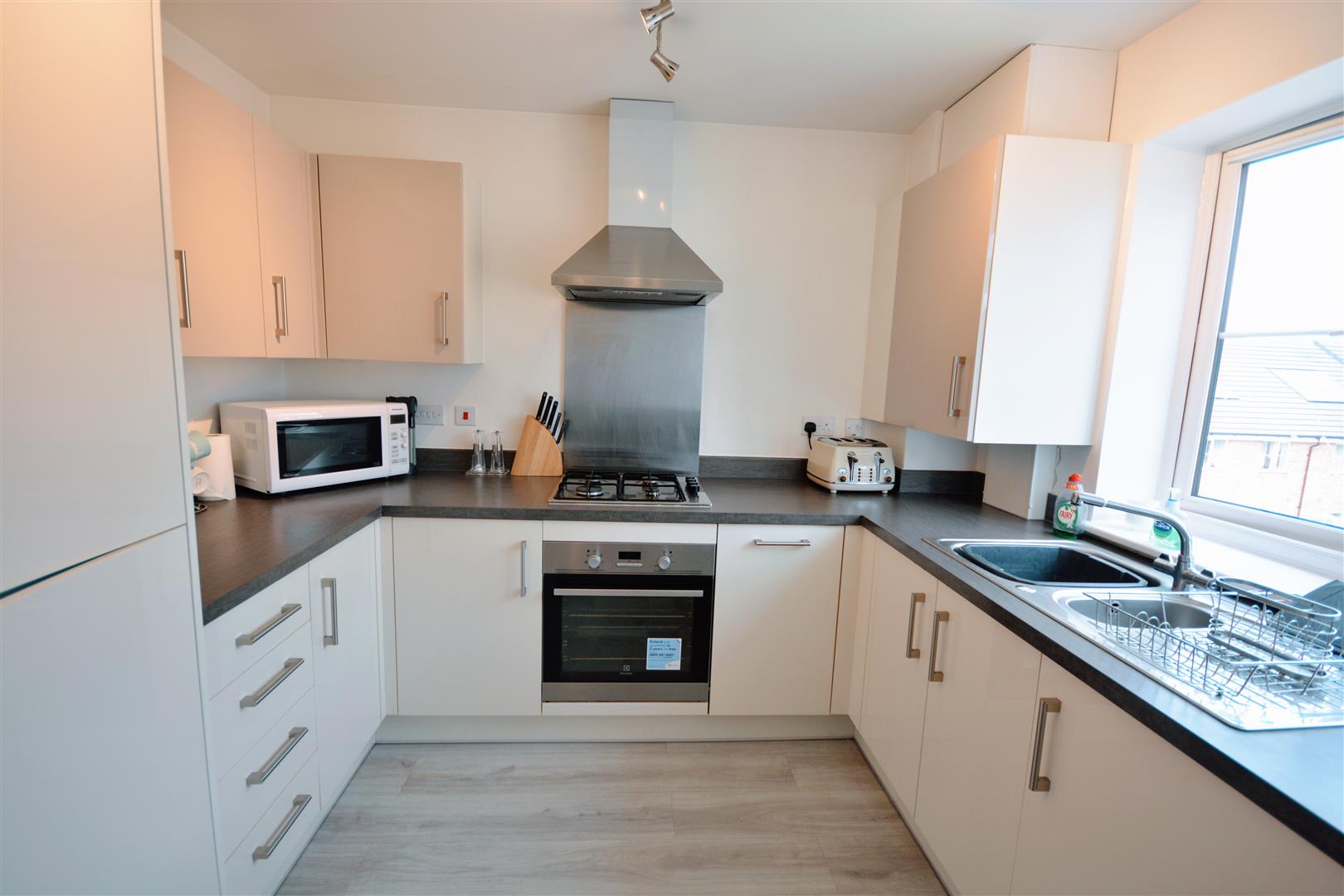 Flat Winter Close in Epsom and Ewell