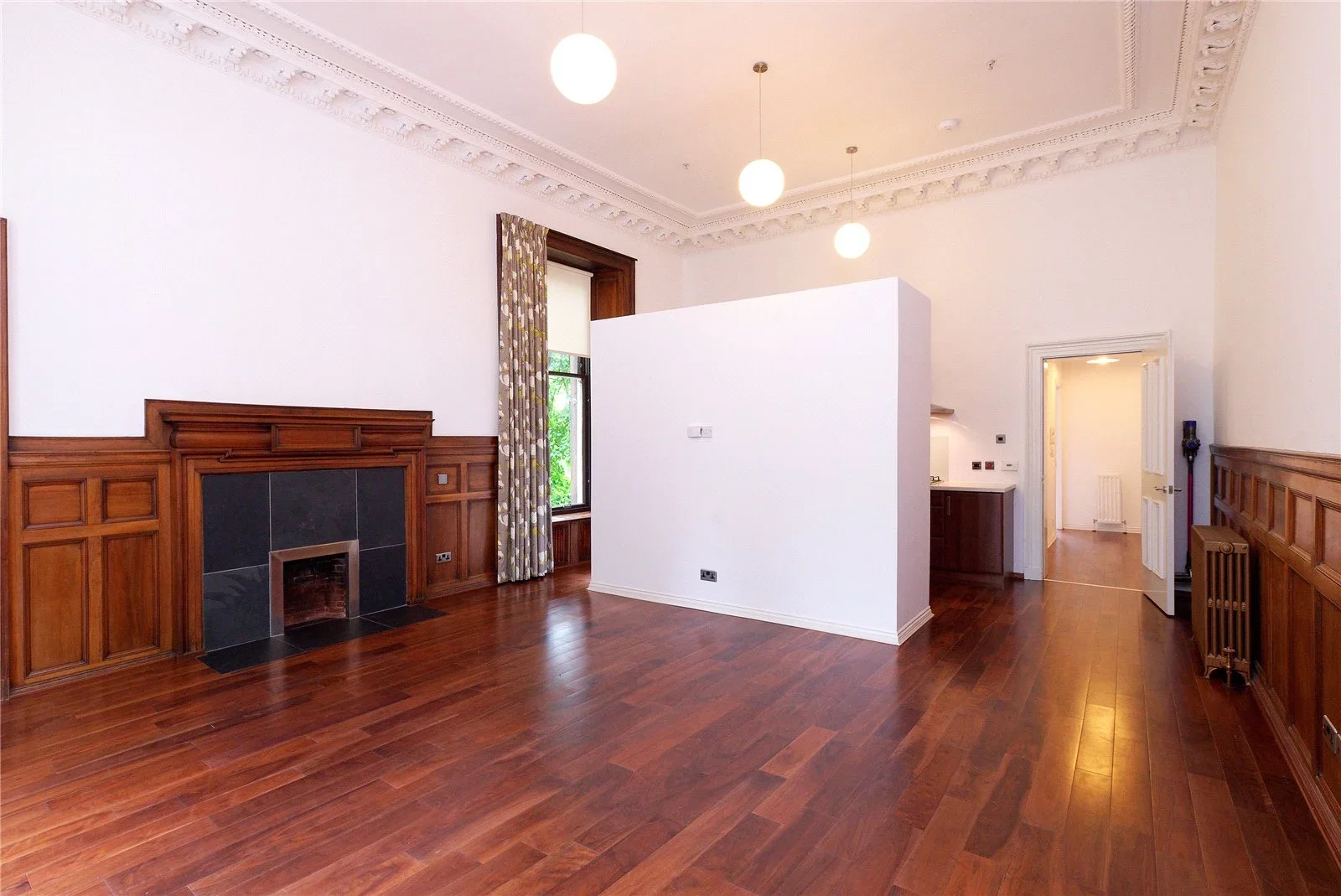 Flat Belhaven Terrace in Glasgow