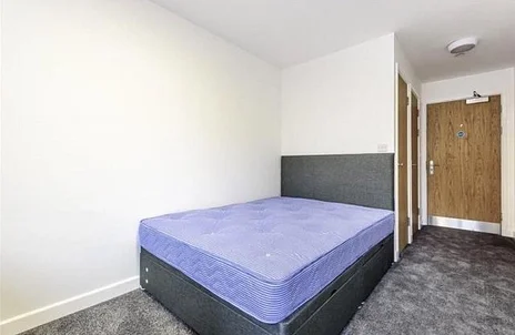 Room Cowley Road in Oxford