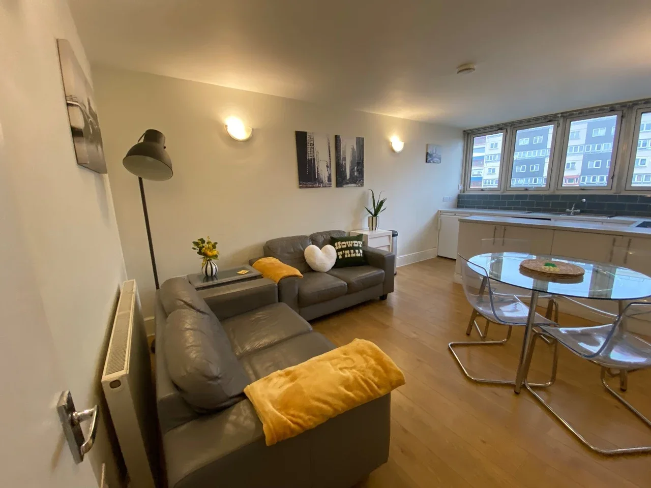 Flat Charlotte Despard Avenue in Greater London