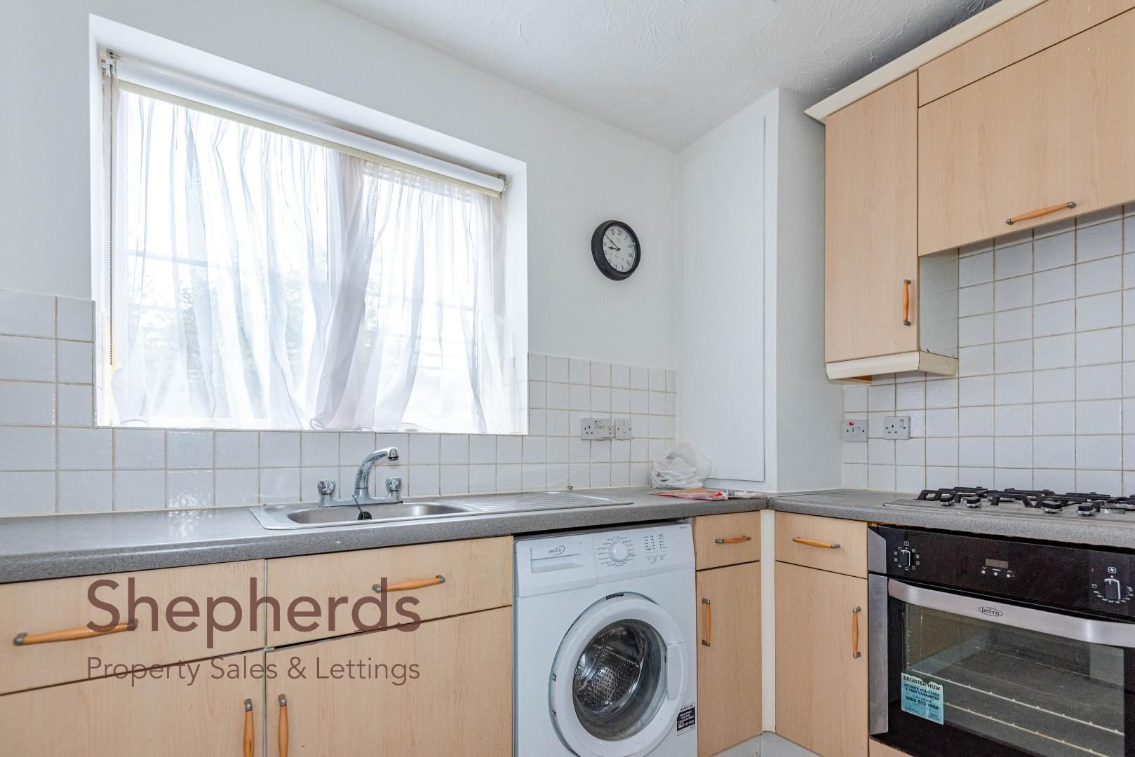 Flat Colthurst Gardens in Hoddesdon