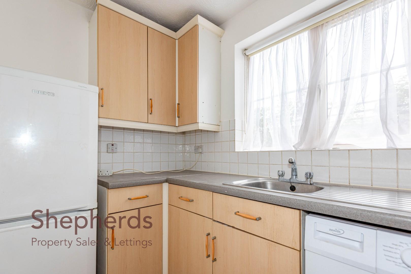 Flat Colthurst Gardens in Hoddesdon