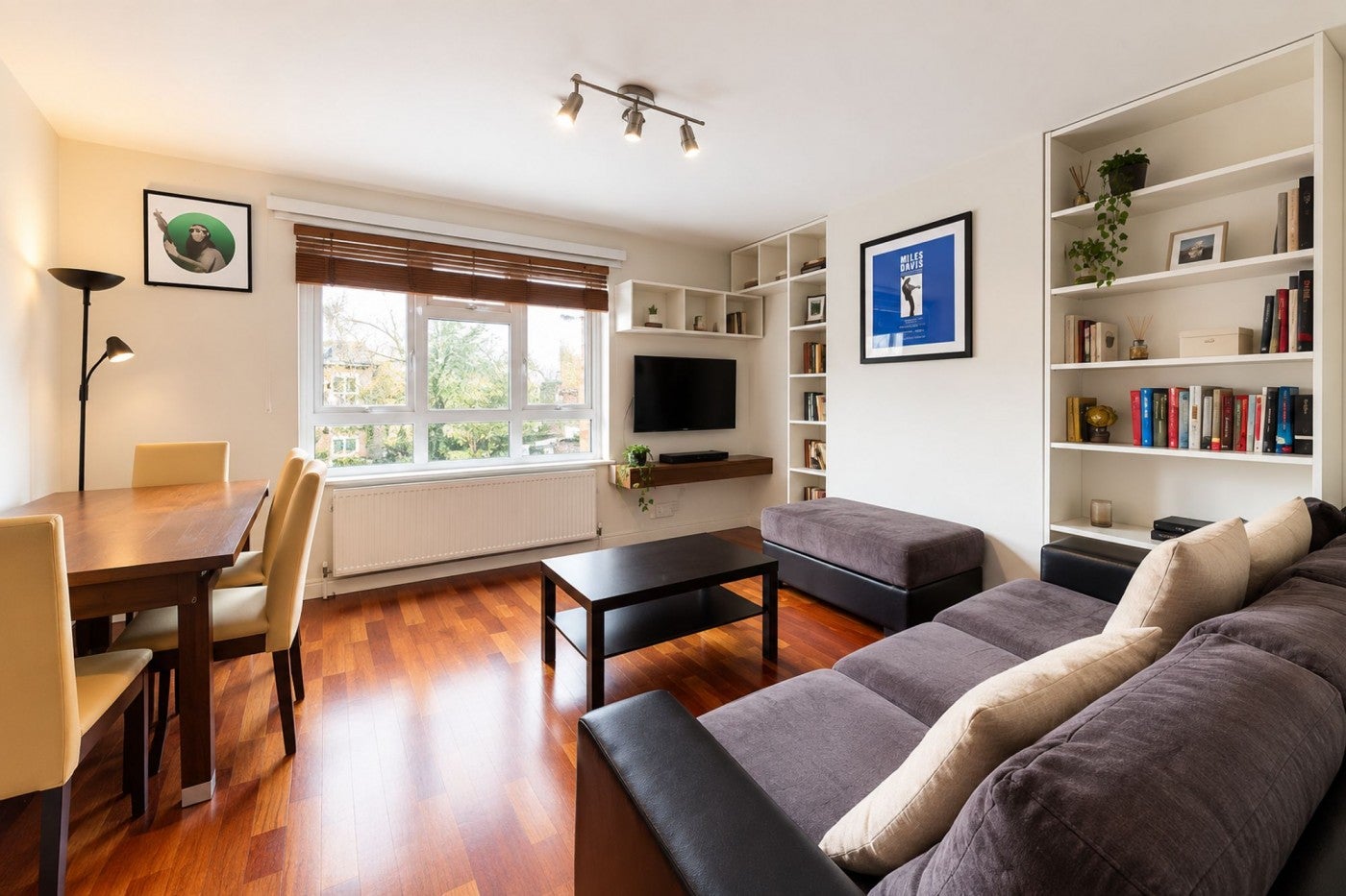 Flat Regina Road in Greater London