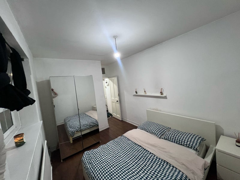 Room Union Road in Greater London