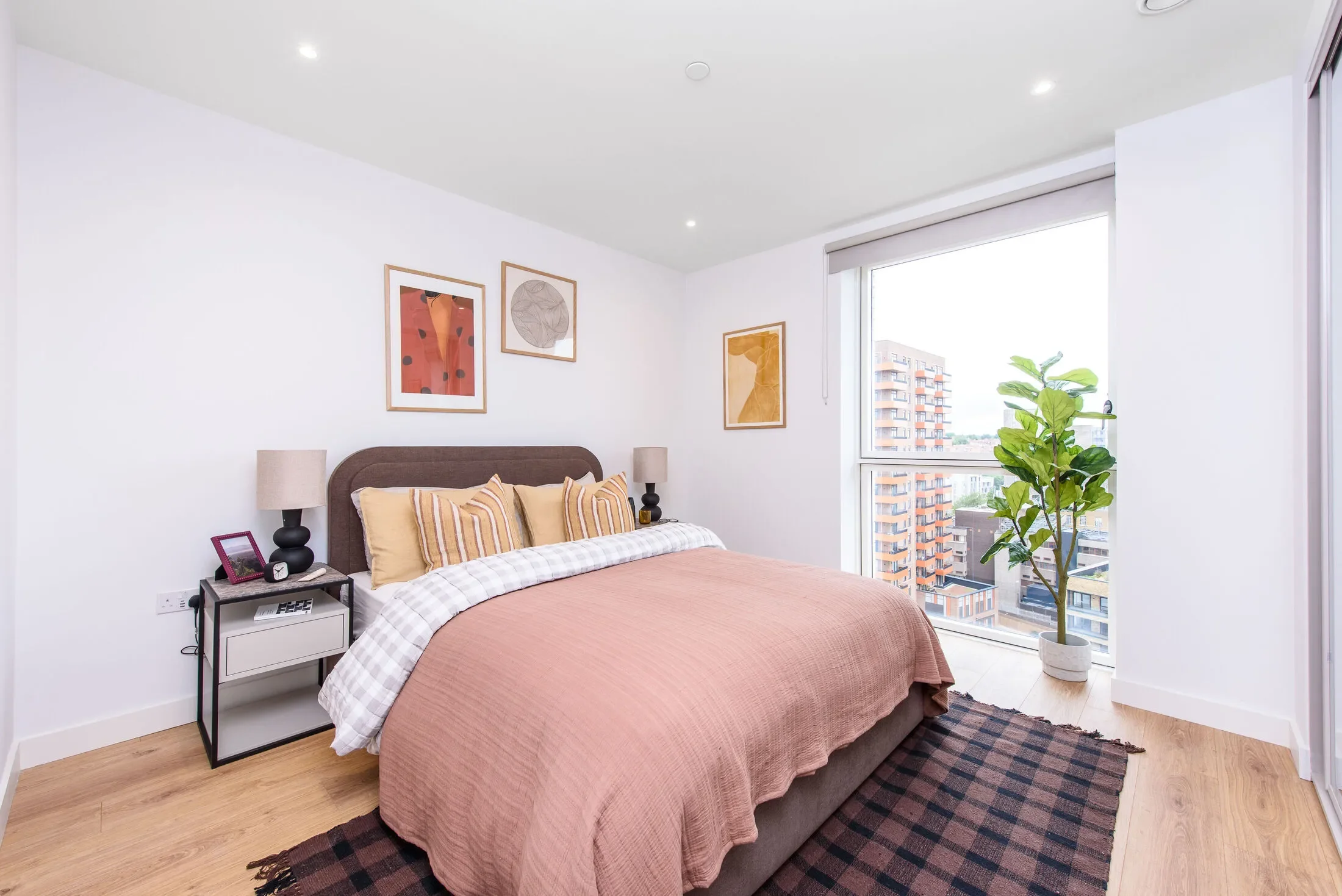 Flat The Hyde in Greater London