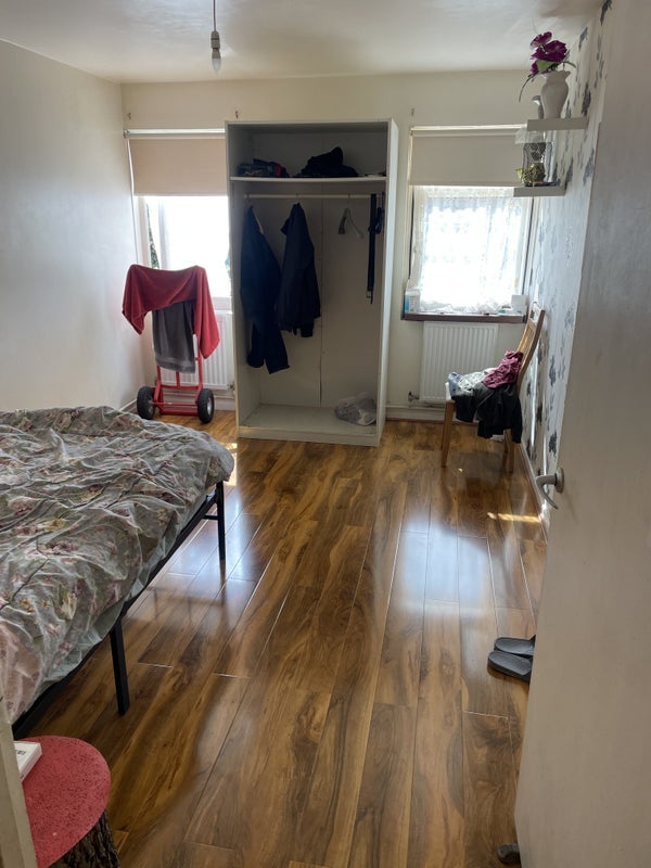 Room Skiers Street in Greater London