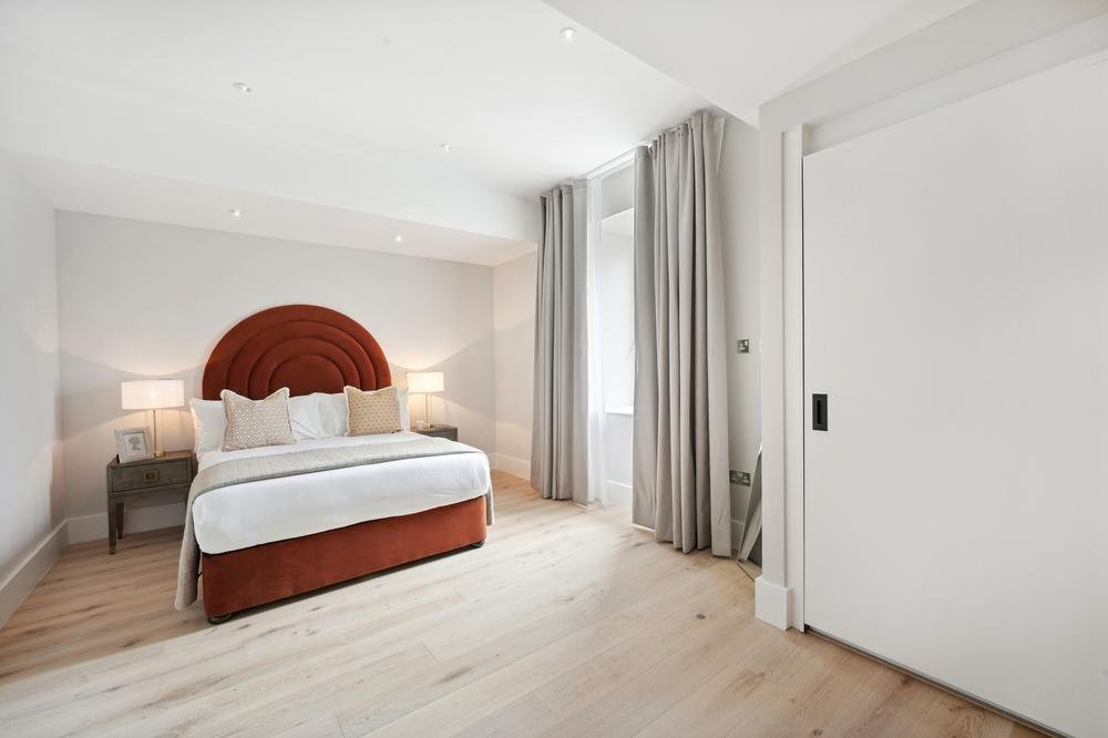Flat Baker Street in City of Westminster