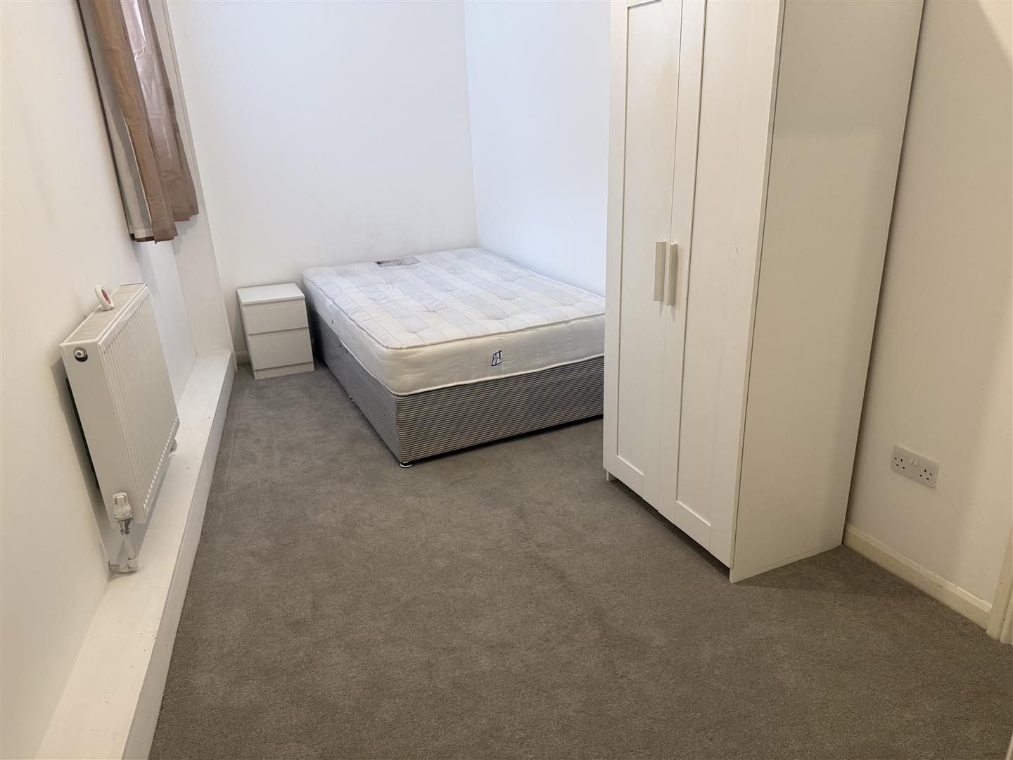 Flat Callerton Place in Newcastle upon Tyne
