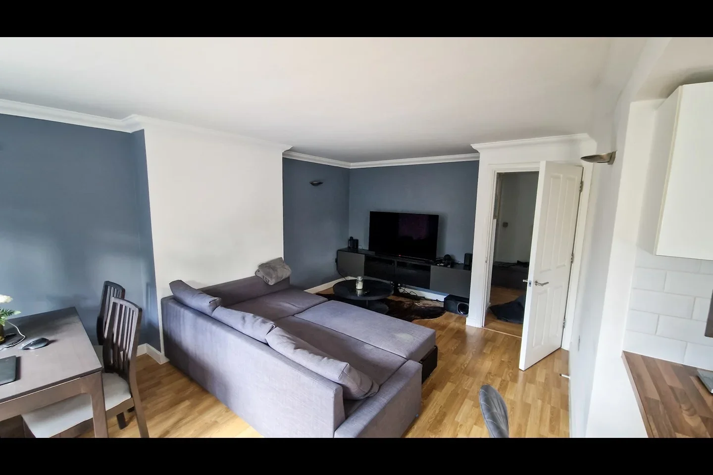 Flat Leigham Court Road in Greater London