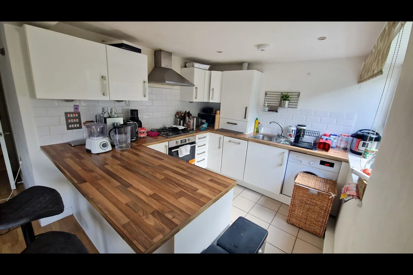 Flat Leigham Court Road in Greater London