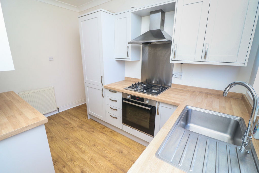 Flat Olive Gardens in Gateshead