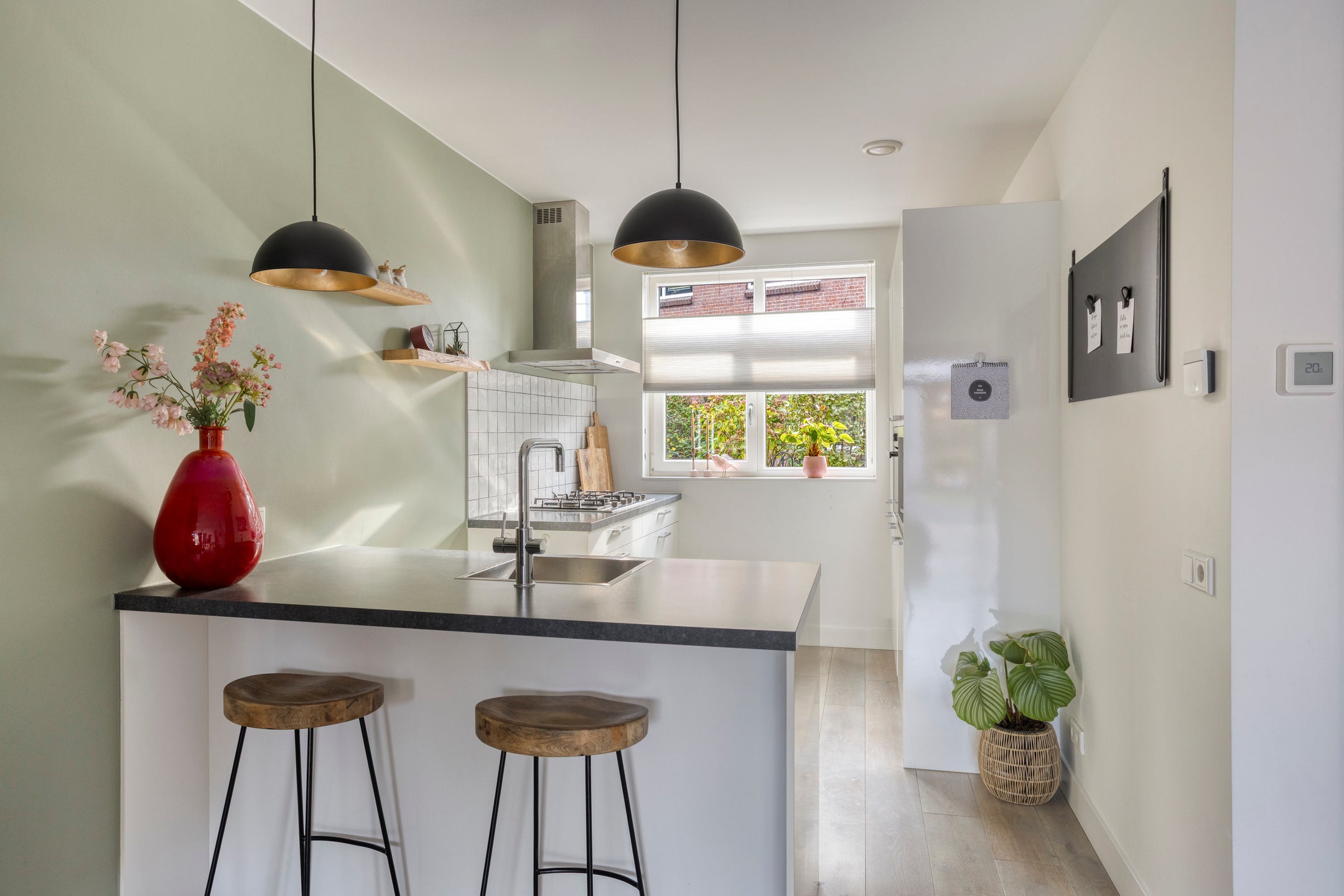 Hoekwoning te koop: Molenweg 24, Nijkerk