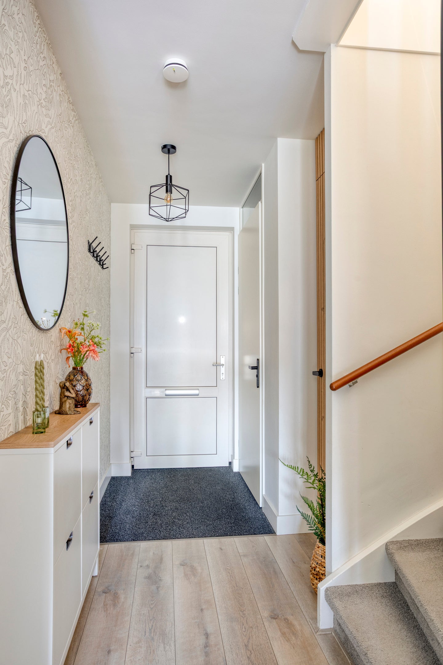 Hoekwoning te koop: Molenweg 24, Nijkerk