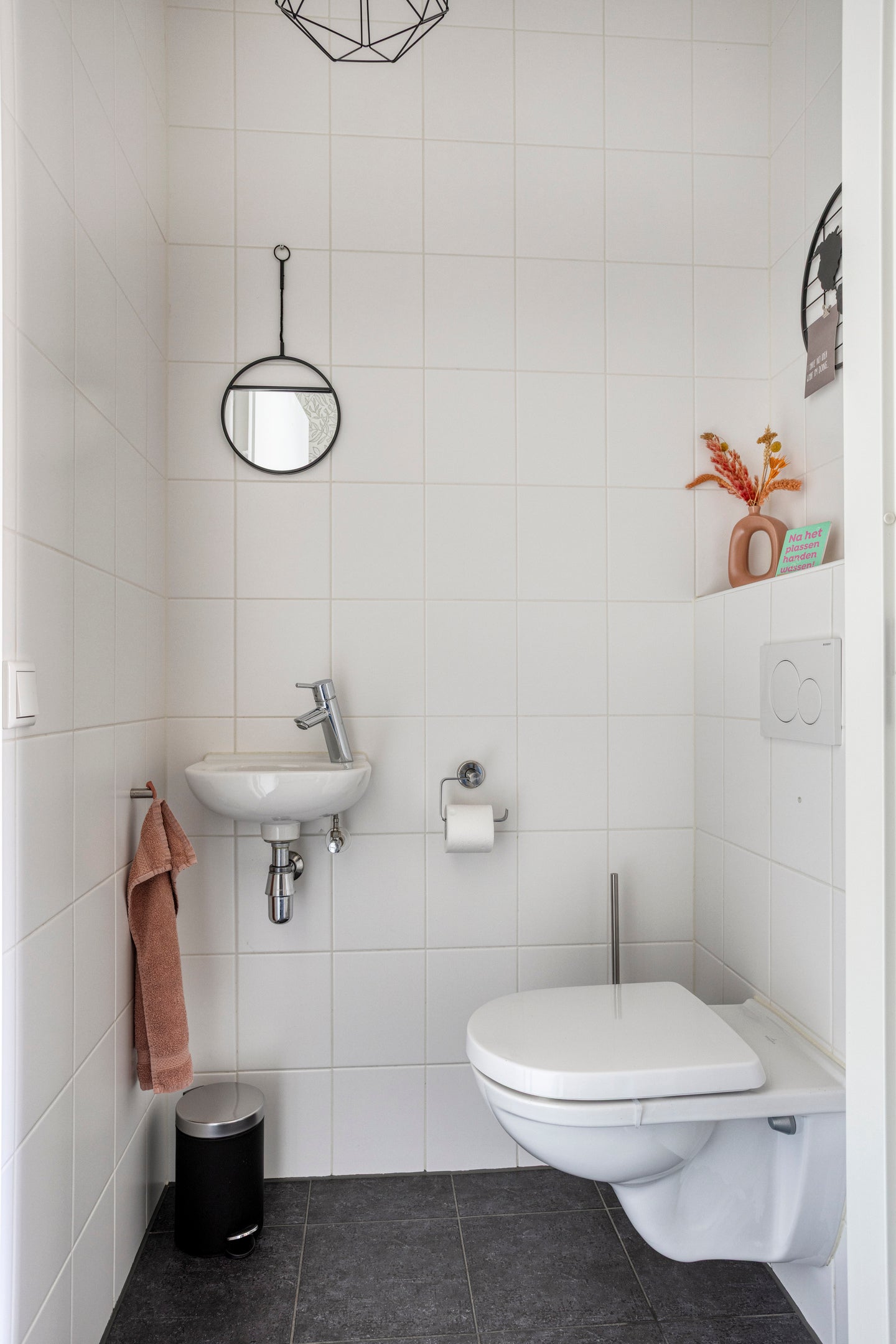 Hoekwoning te koop: Molenweg 24, Nijkerk
