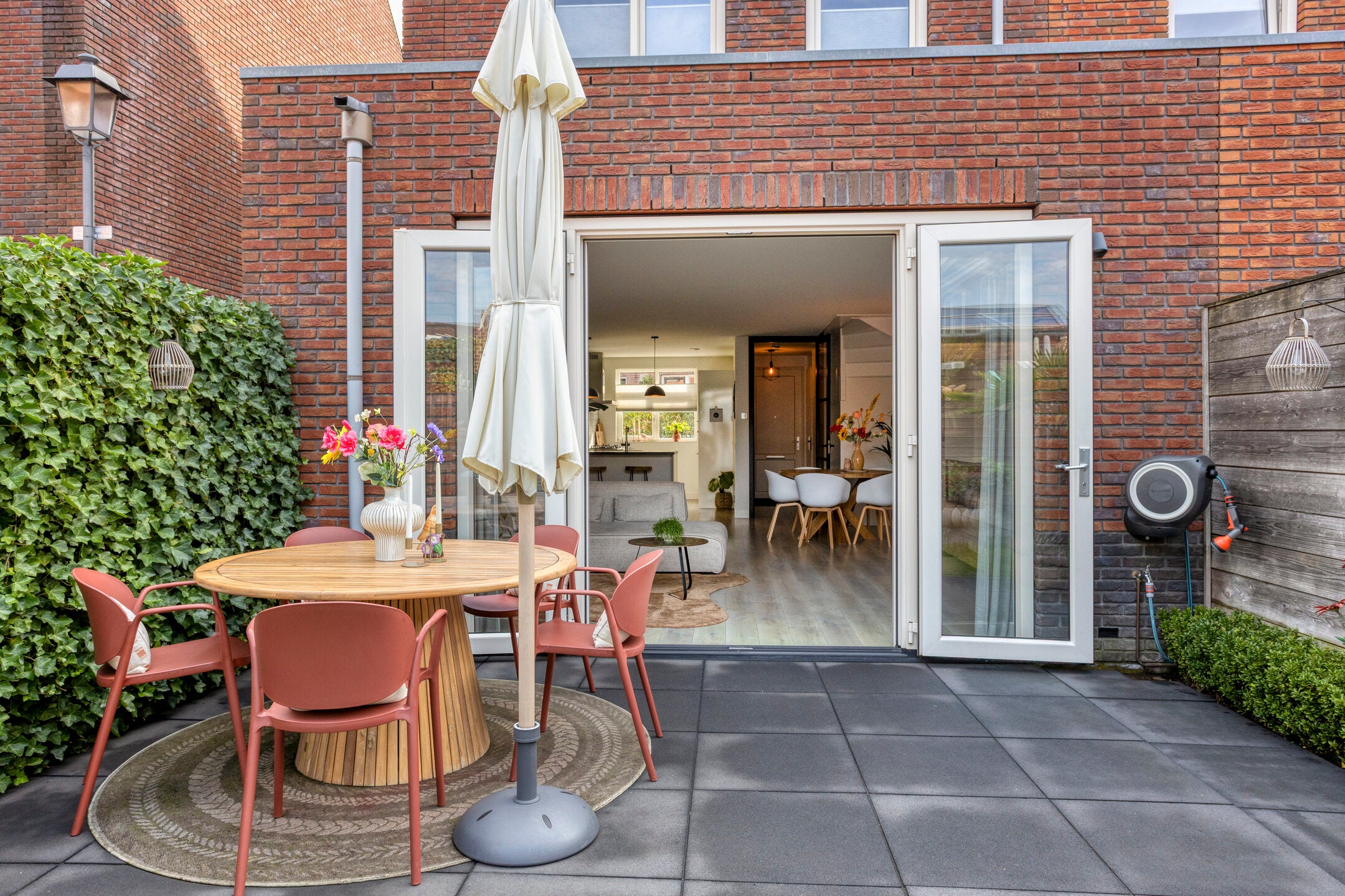Hoekwoning te koop: Molenweg 24, Nijkerk