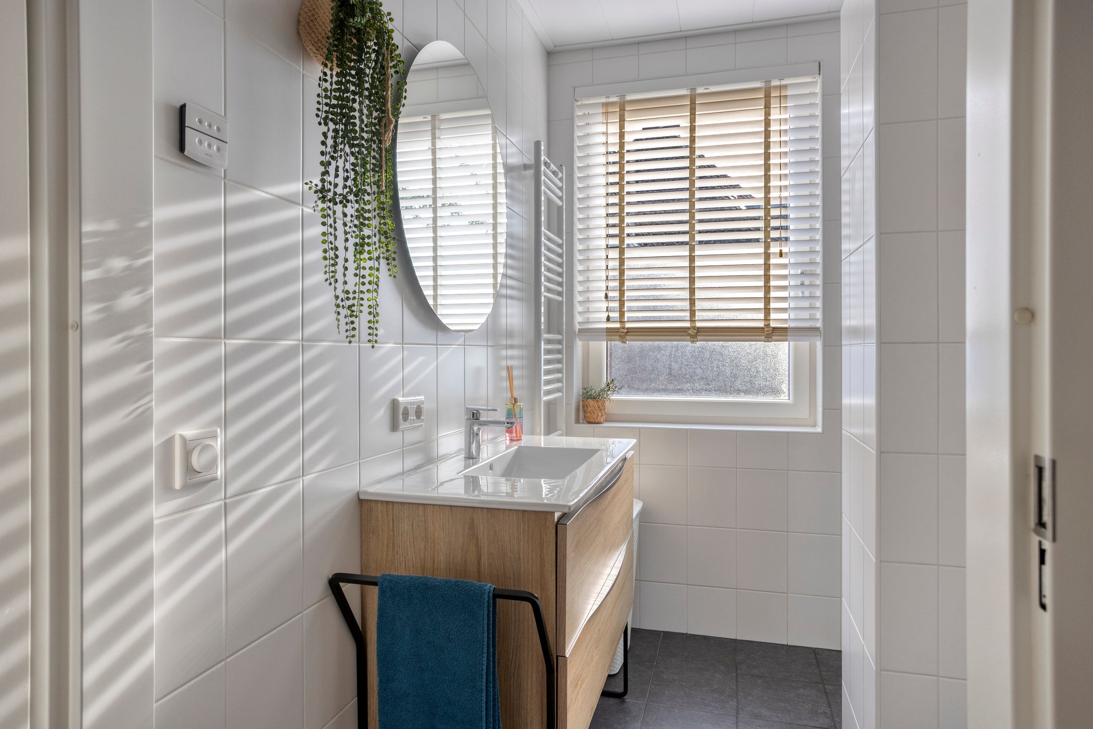 Hoekwoning te koop: Molenweg 24, Nijkerk