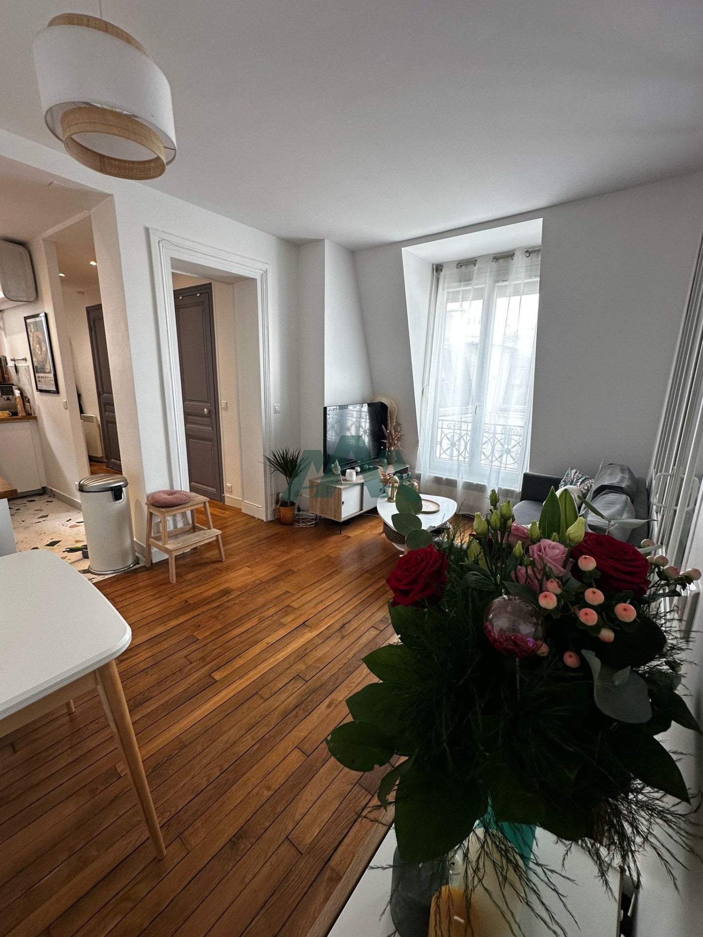 Flat Rue Boyer-Barret in Paris