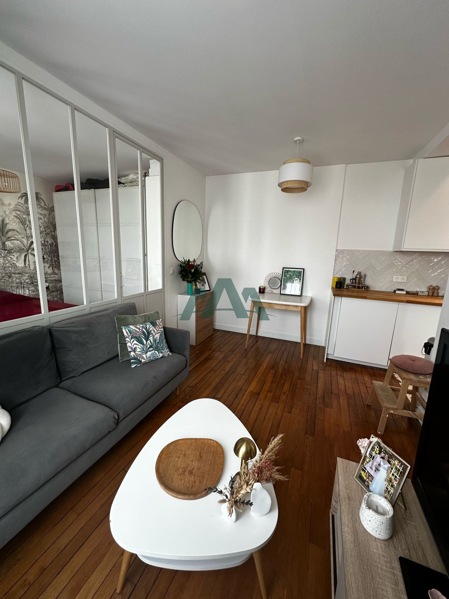 Flat Rue Boyer-Barret in Paris