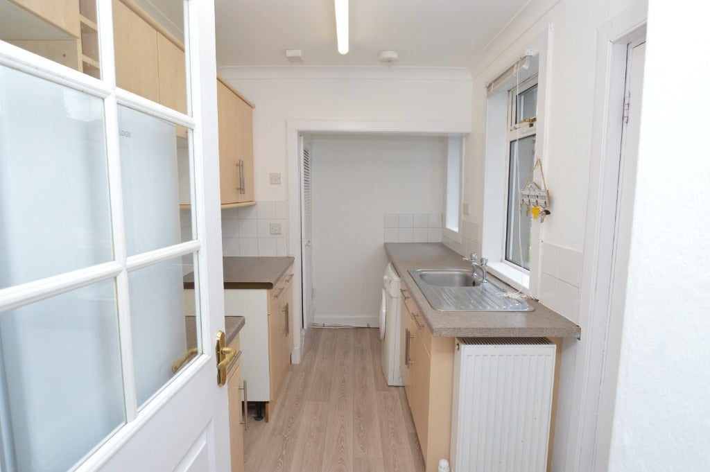 Flat Kidd Street in Kirkcaldy