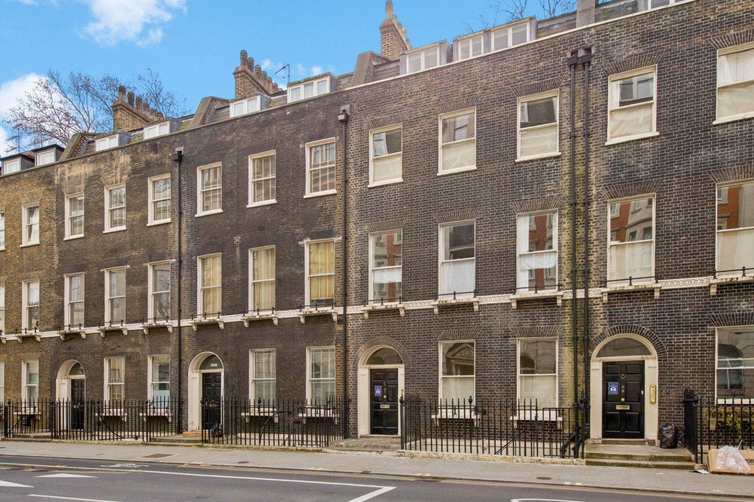 Flat Gower Street in Greater London