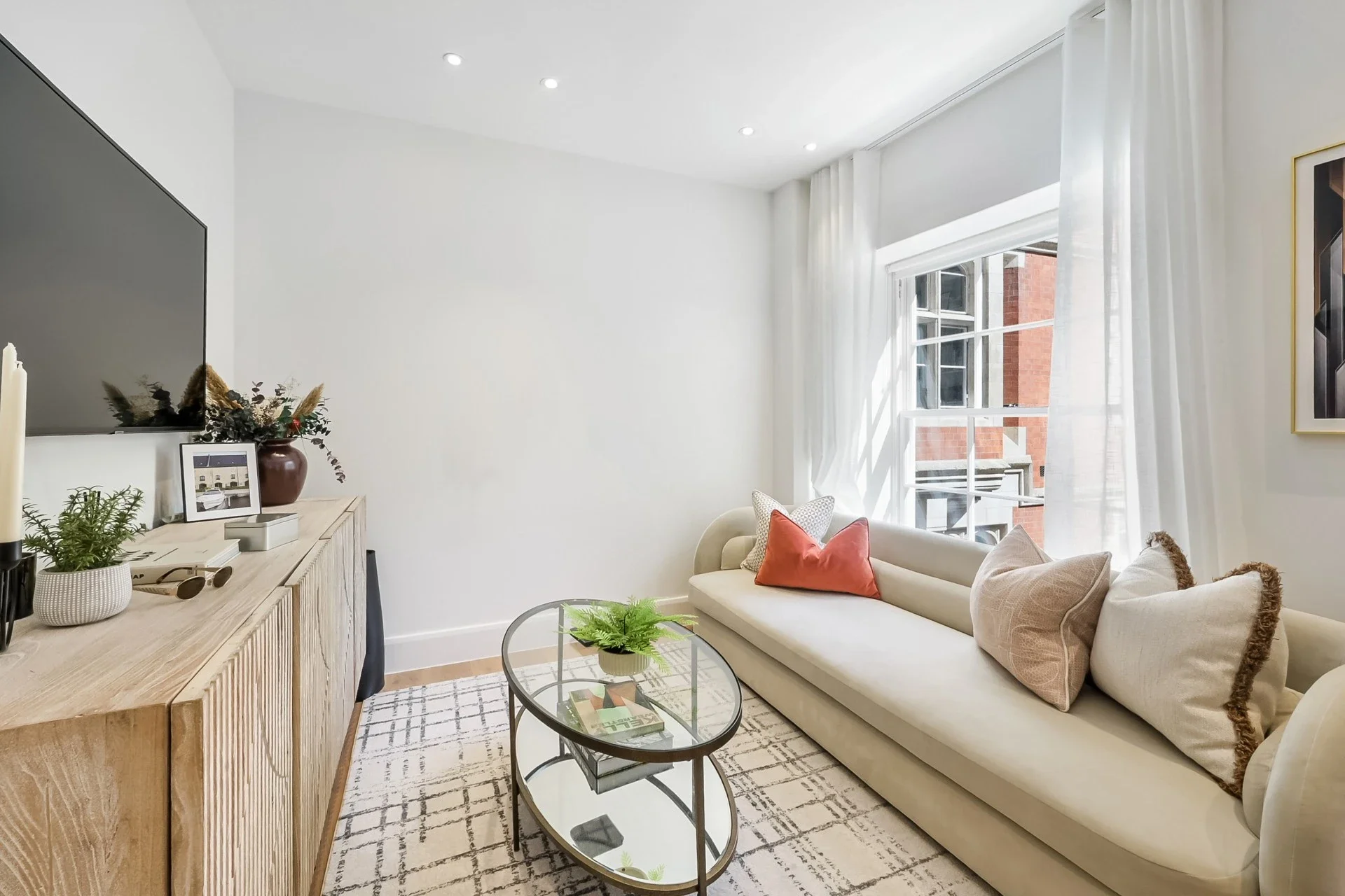 Flat Strand in City of Westminster
