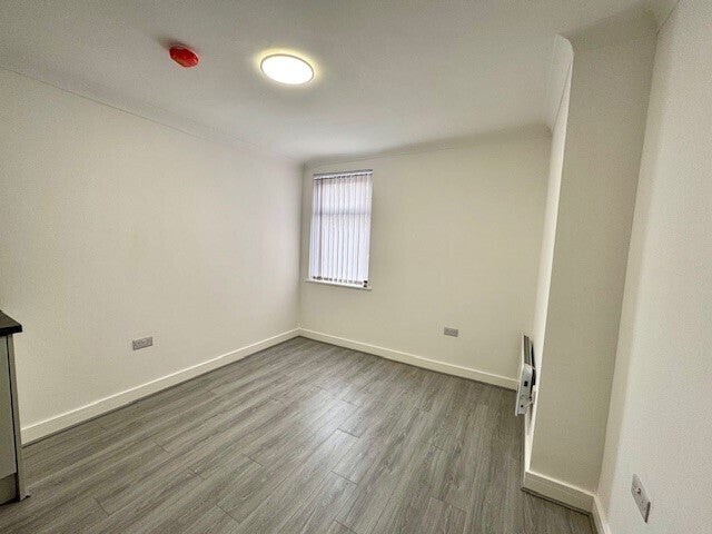 Flat Hilden Street in Bolton