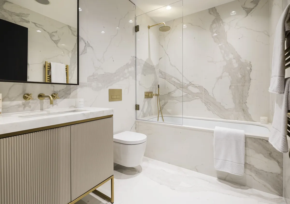 Flat Brompton Road in City of Westminster