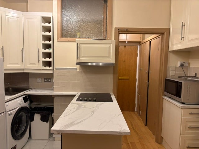 Flat Woburn Place in Greater London