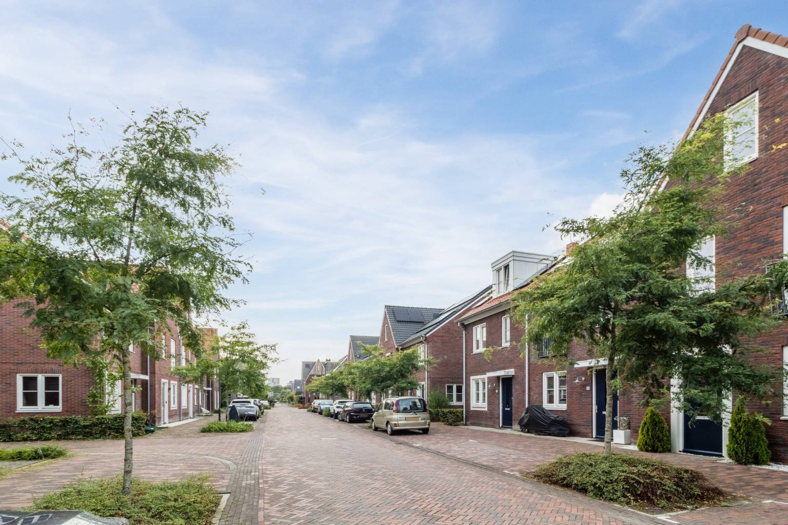 Tussenwoning te koop: Doorkijk 10, Maassluis
