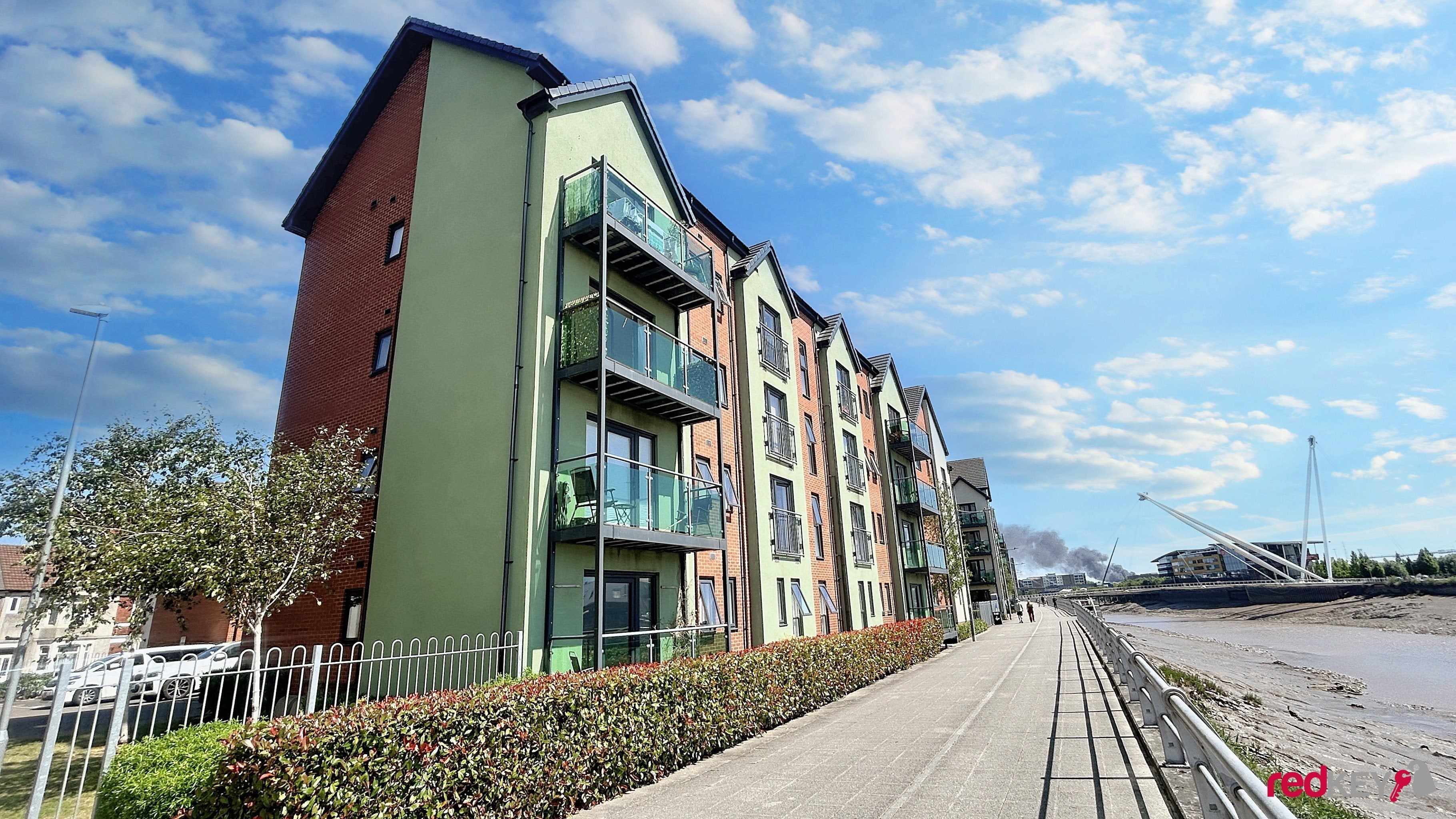 Flat Copper Dome Mews in Newport