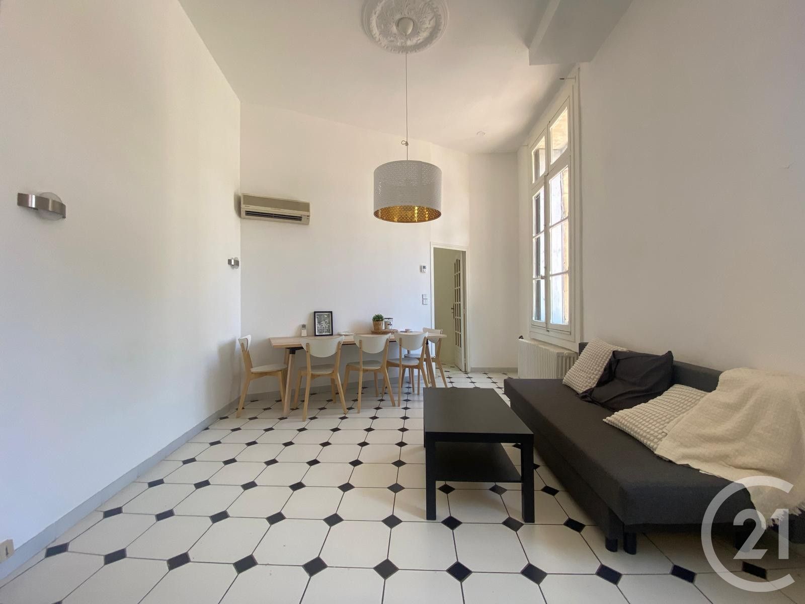 Appartement Place Jean-Antoine Chaptal à Montpellier
