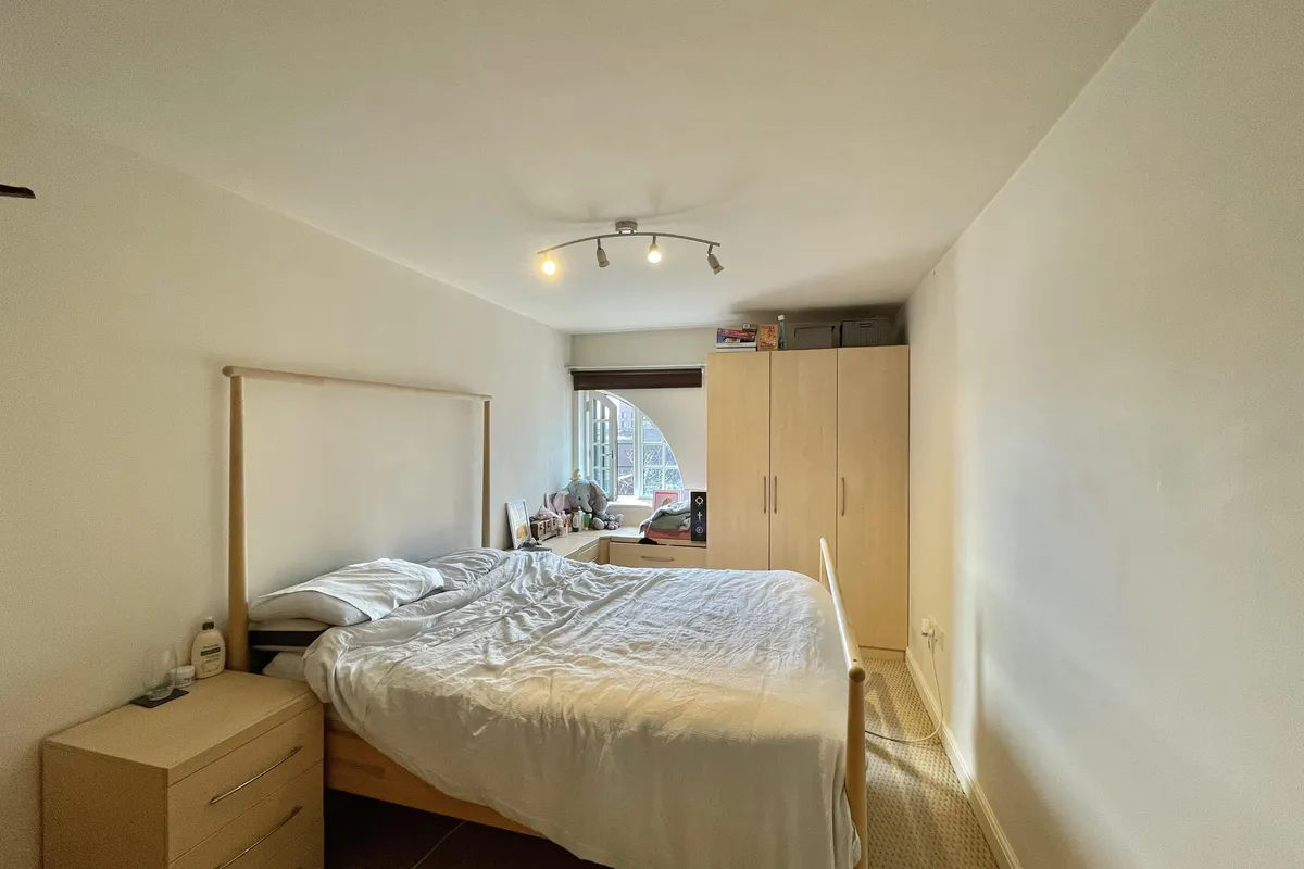 Flat Wharton Court in Chester