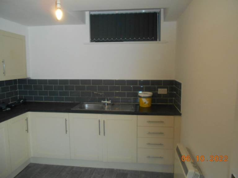 Flat Piccadilly in Bradford