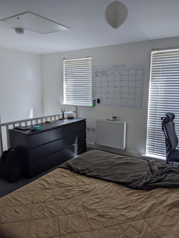 Room Mulberry Way in Wakefield
