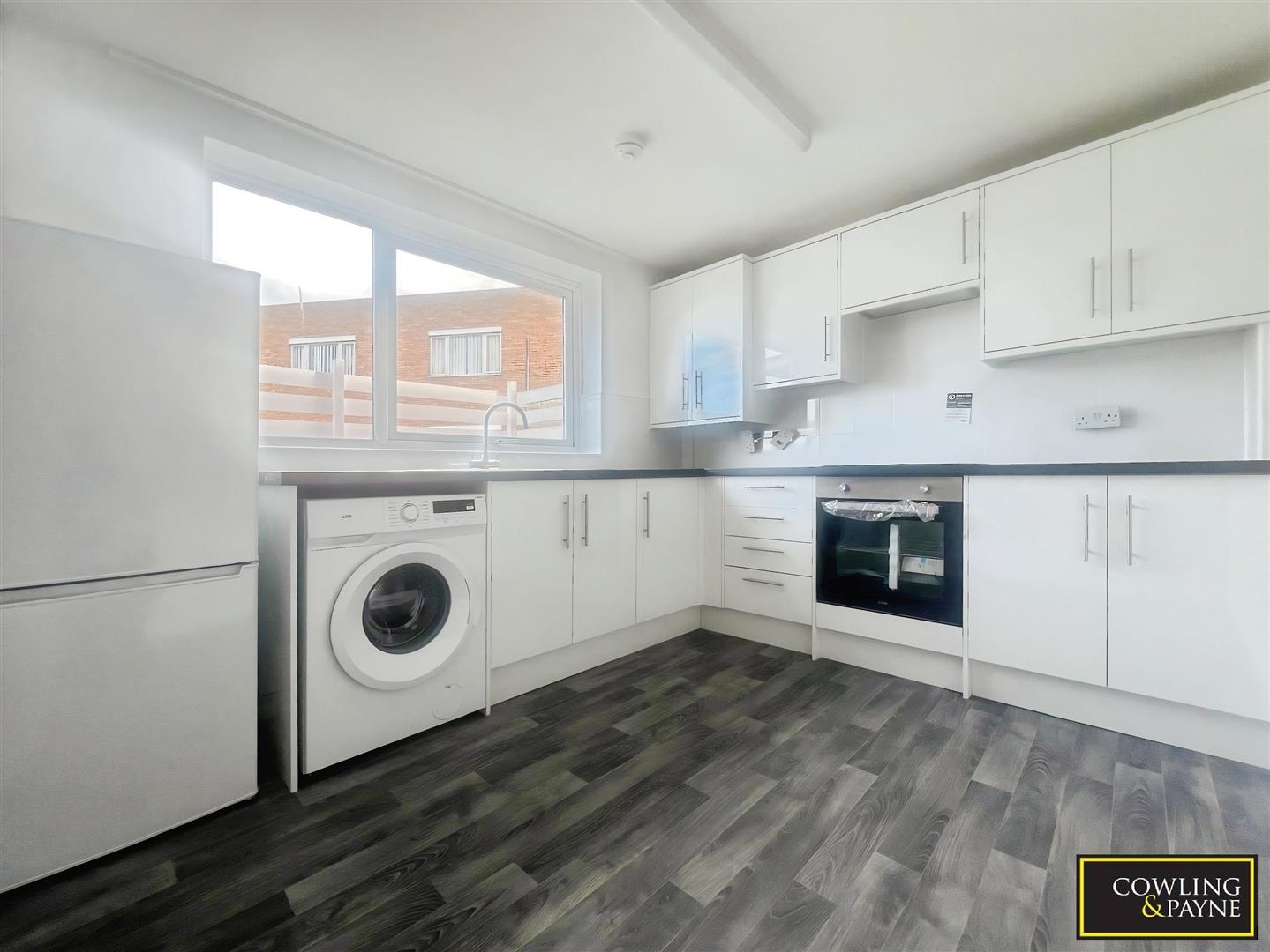 Flat Runwell Road in Wickford