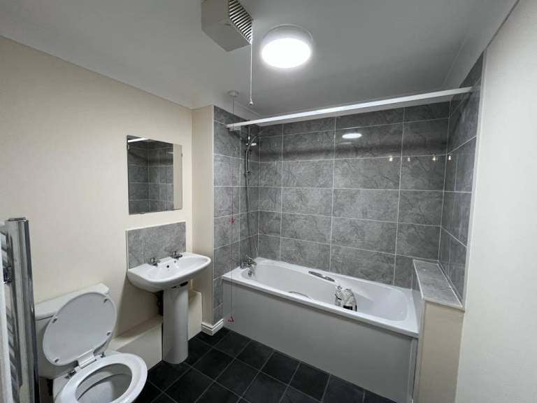 Flat Sanderson Villas in Gateshead