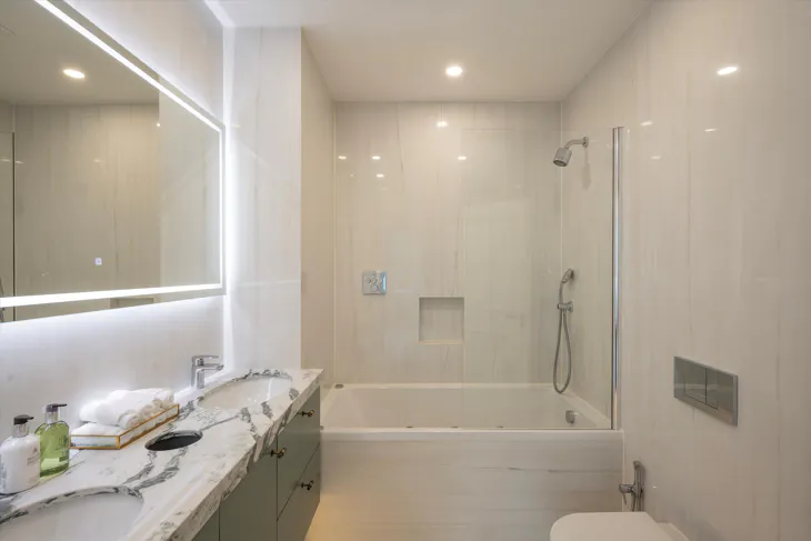 Flat Kensington Gore in City of Westminster